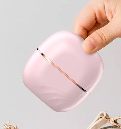 2-in-1 Wireless Hair Styler – Smooth & Curl On the Go