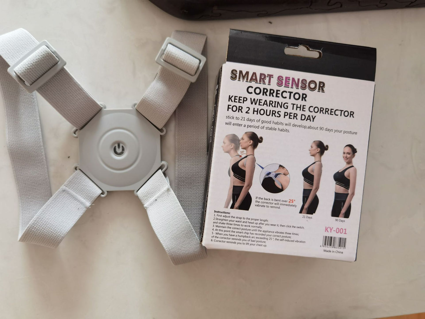 Smart Aligner Posture Corrector – Train Your Body to Stand Tall with Confident